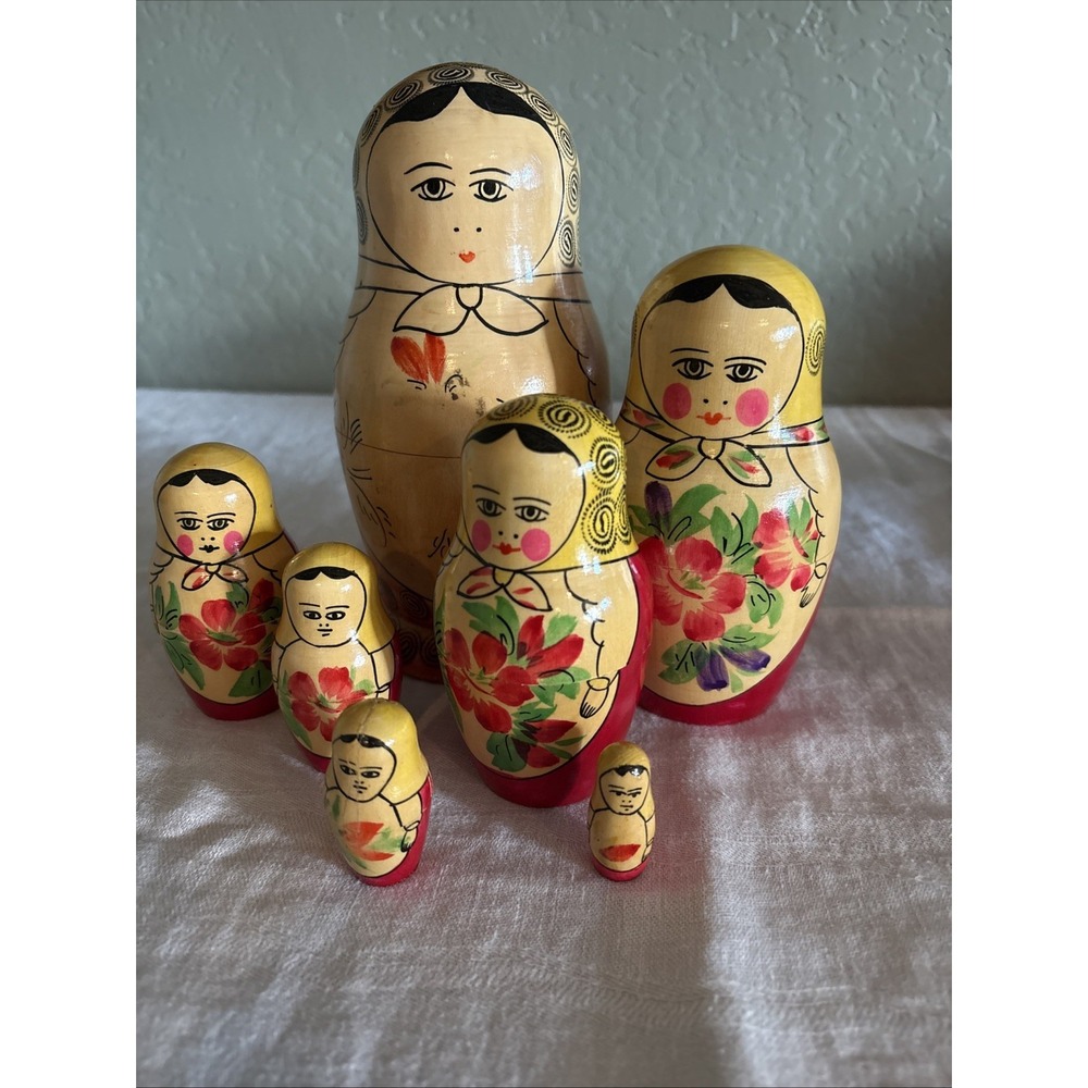 Set Of 7 VTG Russian Matryoshka Wooden Nesting Dolls 1"-7.5" Tall USSR